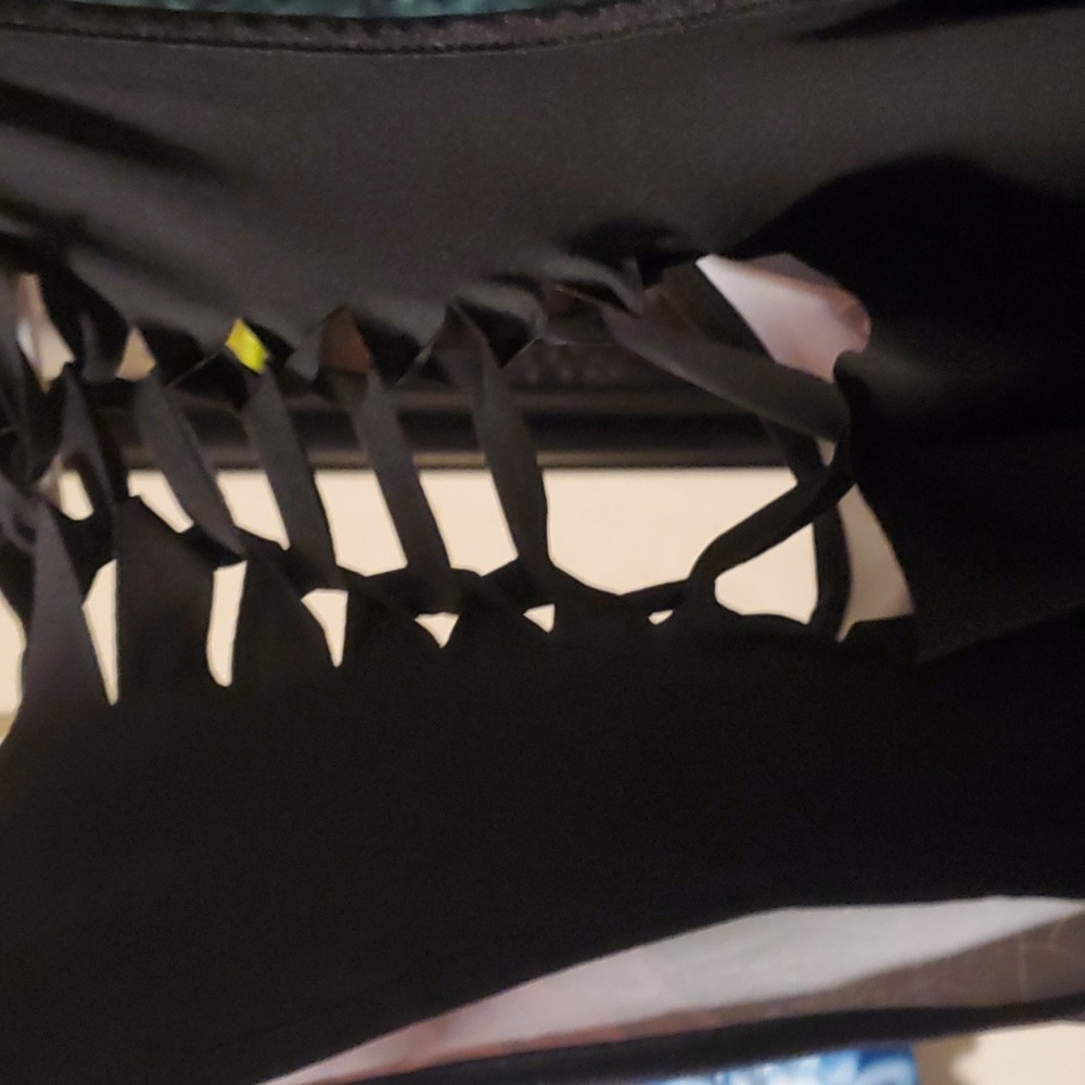 Tank top - Picture 2 of 2